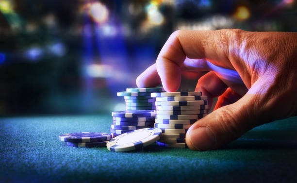 Live dealer studio and mobile basketball screen layout on menang bet