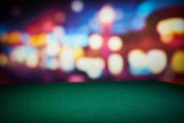 Live baccarat and roulette studio preview beside mobile payment menu on menang bet